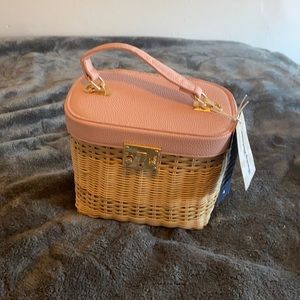 Cute small bag for tropical vacation,